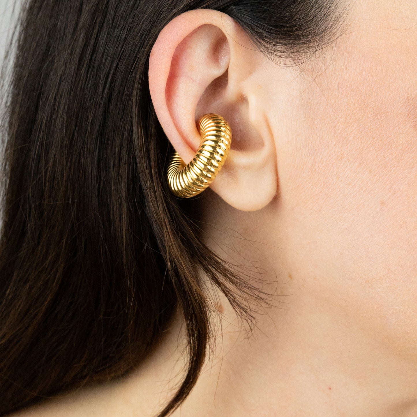 ORECCHINO CUFF ZIGRINATO placcato oro